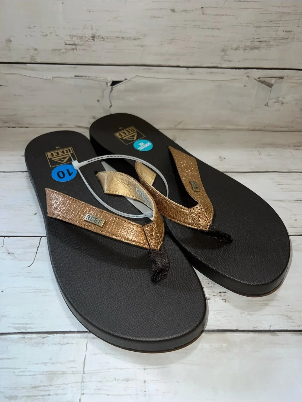 Reef Metallic Bronze Strap Brown Footbed Flip Flops Size 10